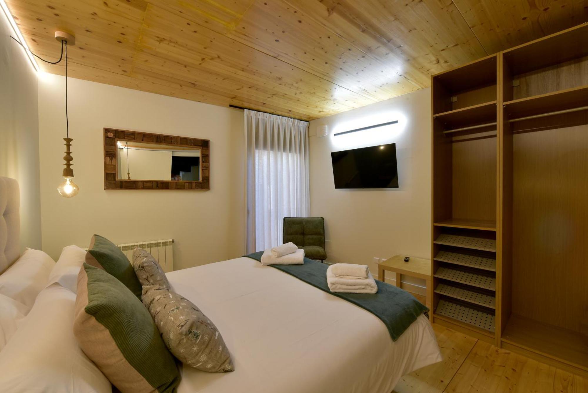 Can Bernades Puigcerdà Dış mekan fotoğraf